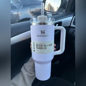 Stanley Target Wisteria LE 40 oz